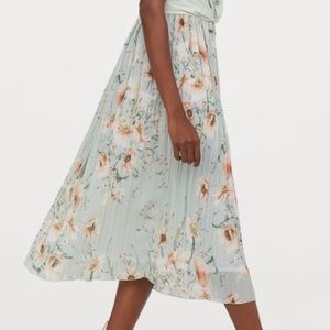 Floral Pleated Midi/Maxi Skirt